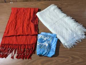 lot 165 image: Scarf Collection Set - Red, White and Blue Paisley