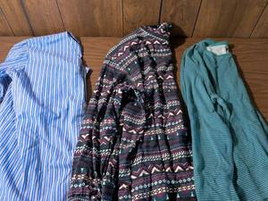 lot 170 image: Basic Editions & Action Gear Clothing Bundle
