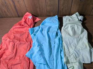 lot 172 image: Dressbarn Button Down Shirt Bundle