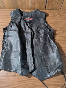 lot 179 image: Silver Bike Leather Motorcycle Vest