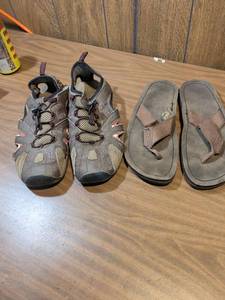 lot 189 image: Balance Hiking Sandals Size 10