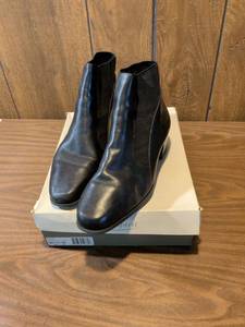 lot 195 image: Easy Spirit Black Chelsea Boots
