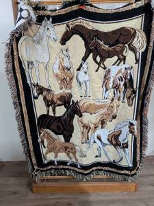 lot 202 image: Horse Collection Woven Throw Blanket