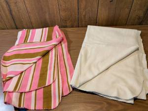 lot 208 image: Pink and Brown Striped Fleece Blanket Set with White Companion