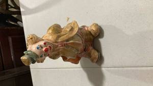 lot 2034 image: Decorative Ceramic Clown Bank