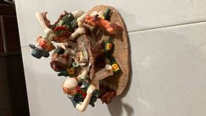 lot 2039 image: Decorative Bar Scene Wall Plaque