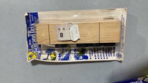 lot 2050 image: Official Grand Prix Pinewood Derby Kit #8