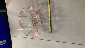 lot 2085 image: Pink-Rimmed Glass Flower Dish