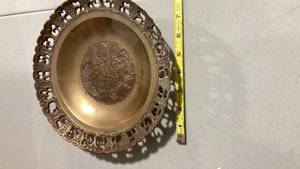 lot 2121 image: Ornate Brass Decorative Bowl with Pierced Border