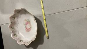 lot 2142 image: German Porcelain Rose Plate with Scalloped Edge