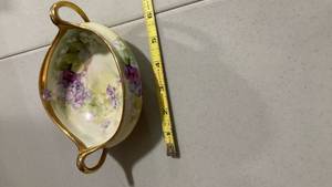 lot 2144 image: Hand Painted Porcelain Double Handle Bowl