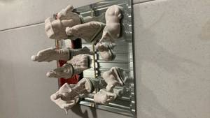 lot 2238 image: White Porcelain nativity Collection