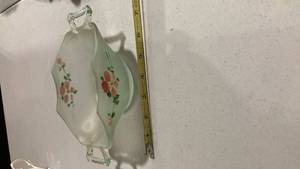 lot 2252 image: Frosted Glass Floral Candy Dish