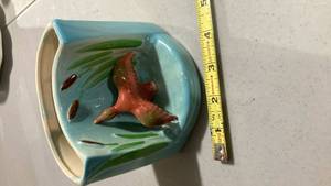 lot 2313 image: Decorative Ceramic with bird