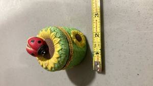 lot 2320 image: Ladybug and Sunflower Trinket Box