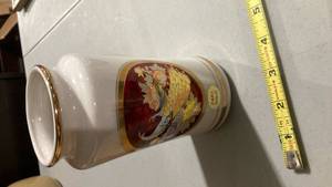 lot 2419 image: Chokin Art Japanese Porcelain vase