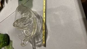 lot 2444 image: Glass juicer