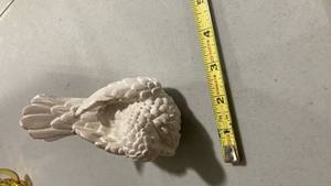 lot 2464 image: White dove  Wing Figurine