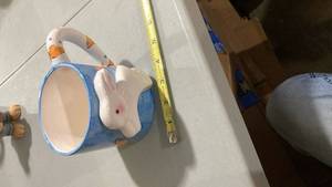 lot 2478 image: Bunny Ceramic Easter Egg Bowl