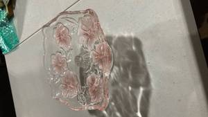 lot 2483 image: Pink Floral Glass Serving Plate