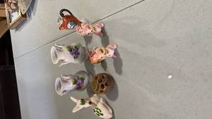 lot 2543 image: Decorative Miniature Ceramic Collection