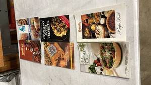 lot 2550 image: Cookbooks