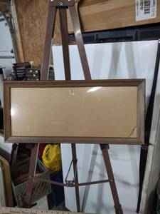 lot 3954 image: Wooden Picture Frame with Glass - 24x12
