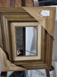 lot 3983 image: Wood Picture Frame