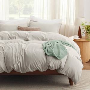 lot 3315 image: Bedsure Duvet Cover King Size with Fitted Sheet - 4 Pieces Prewashed Polyester Extra Soft Bedding Set, Includes 1 Duvet Cover 104x90 with Zipper Closure, 2 Pillow Shams, 1 Fitted Sheet, Linen