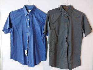 lot 67243 image: APPEARS NEW - Van Heusen & Harriton Ladies Button-Down Shirts, Gray & Blue (Size Medium) 2 Pack