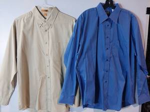 lot 67263 image: APPEARS NEW - CornerStone & Edwards Mens Button-Down Shirts (Size Large) 2 Pack