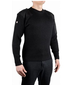 lot 67316 image: APPEARS NEW - 1993 Military Commando Sweater (Size 42)