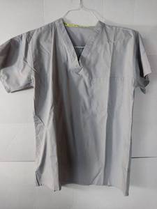 lot 66576 image: APPEARS NEW - Fashion Seal Healthcare Scrub Top - Size Small