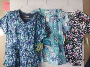 lot 66769 image: APPEARS NEW - Landau, Peaches & Bio Floral and Butterfly Print Medical Scrub Tops (Size Small) Lot of 3
