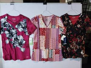 lot 66804 image: APPEARS NEW - Landau & Jockey Medical Scrub Tops Bundle (Size Small) 3 Pack