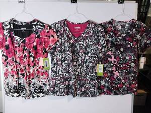 lot 66816 image: APPEARS NEW - Landau & Peaches Medical Scrub Top Bundle (Size Small) 3 Pack
