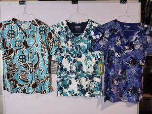 lot 66851 image: APPEARS NEW - Landau & Med Couture Medical Scrub Tops Collection (Size XS) 3 Pack