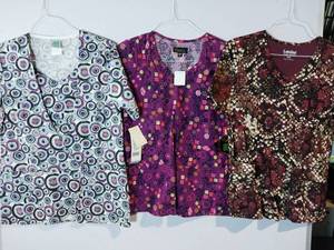 lot 66856 image: APPEARS NEW - Peaches, Landau & WS Gear Medical Scrub Tops Collection - Pattern Print Uniforms (Size Small) 3 Pack