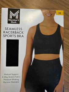 lot 279 image: Members Mark seamless Razorback sports bra size