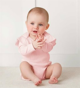 lot 286 image: Members Mark baby organic cotton bodysuits four pack nine months