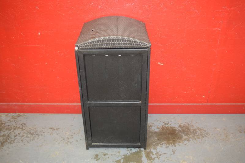 lot 4 image: Metal and Wicker Outdoor Patio Trashcan