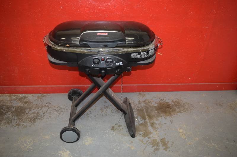 lot 8 image: Coleman Roadtrip Portable Propane Grill