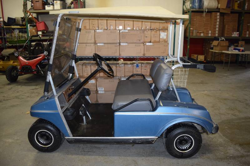 lot 74 image: 36V Club Car