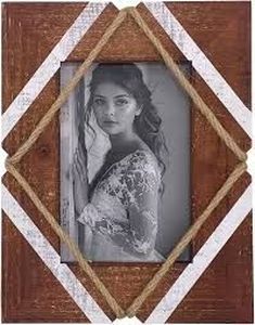 lot 4760 image: QUALEONA 4x6 Picture Frames Rustic Vintage Style, Made with Real Glass and Solid Wood Frame, Wall Mount or Tabletop Display, Perfect for Home and Office Decor, 4x6 Wedding Picture Frame, Brown