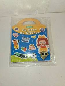 lot 4923 image: Portable Jelly Quiet Busy Sticker Book, Animal Reusable Sticker Books for Kids, Toddler Sticker Activity Book Preschool Learning Activities Educational Toys for Girls Boys Ages 3 Birthday Gifts