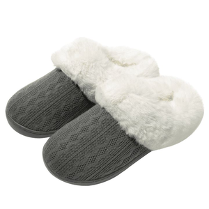 lot 4995 image: WOMENS HOUSE SLIPPERS GREY SIZE 12-13