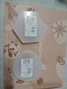 lot 5051 image: 5 BOXES - UNIQOOO 3 Clear 9 Round and 9 Hexagon Acrylic Christmas Ornaments, 4mm Extra Thick, DIY Bulk Blank Circle Bulb Xmas Bauble Tree Decorations, Stocking Name Tag, Holiday Tags, Momento, 18 Packs