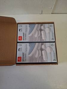 lot 9606 image: Globe Electric Set of (2) 3-Outlet Foot Switches with Designer Cord