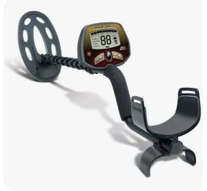 lot 1130 image: Bounty Hunter Lone Star Pro Metal Detector
