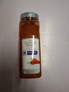 lot 1367 image: Mccormick Ground Pepper, Cayenne, 14.00-Ounce